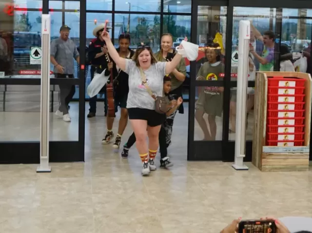 Pennsylvania Woman Drives 291 Miles to Attend Buc-ee's Grand Opening in Virginia